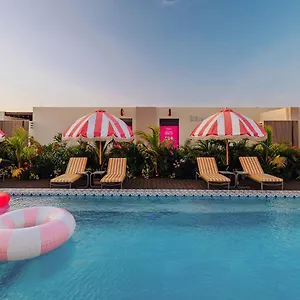 Privada - Lofts With Private Pool And Oasis, Near Eagle Hotel Palm Beach